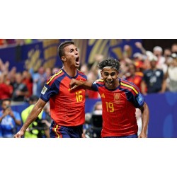 Spanien gjorde fyra mål mot Kroatien Spanien gjorde fyra mål mot Kroatien